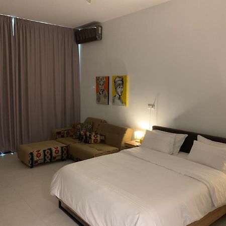 CHEZ RIMA // Studio très chaleureux F1 // Très bien situé Dakar Extérieur photo